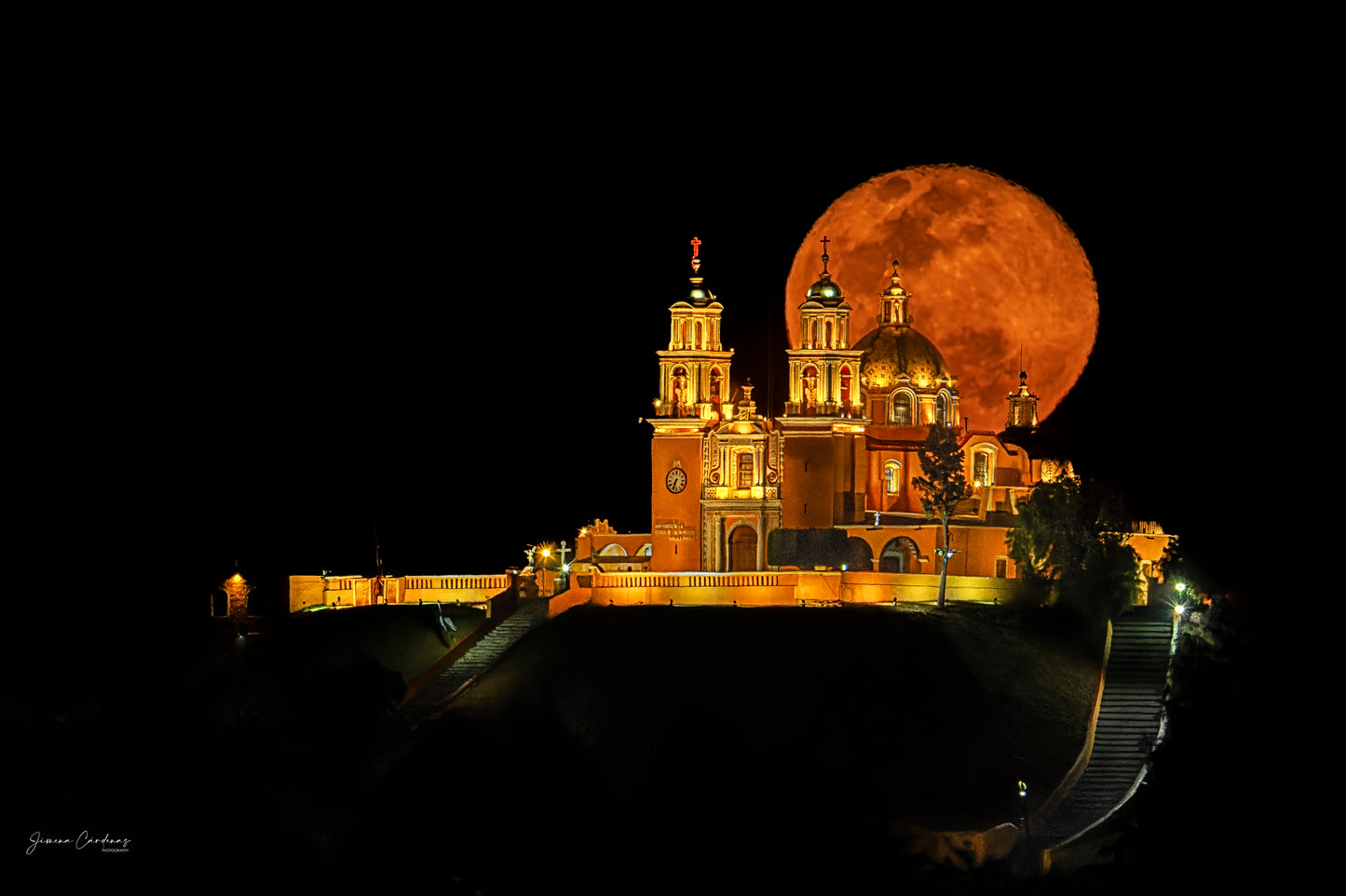 Cholula de noche